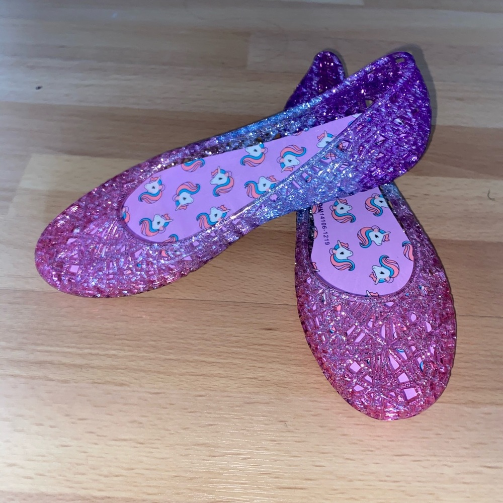 NEW Purple pink water jelly shoes 1
